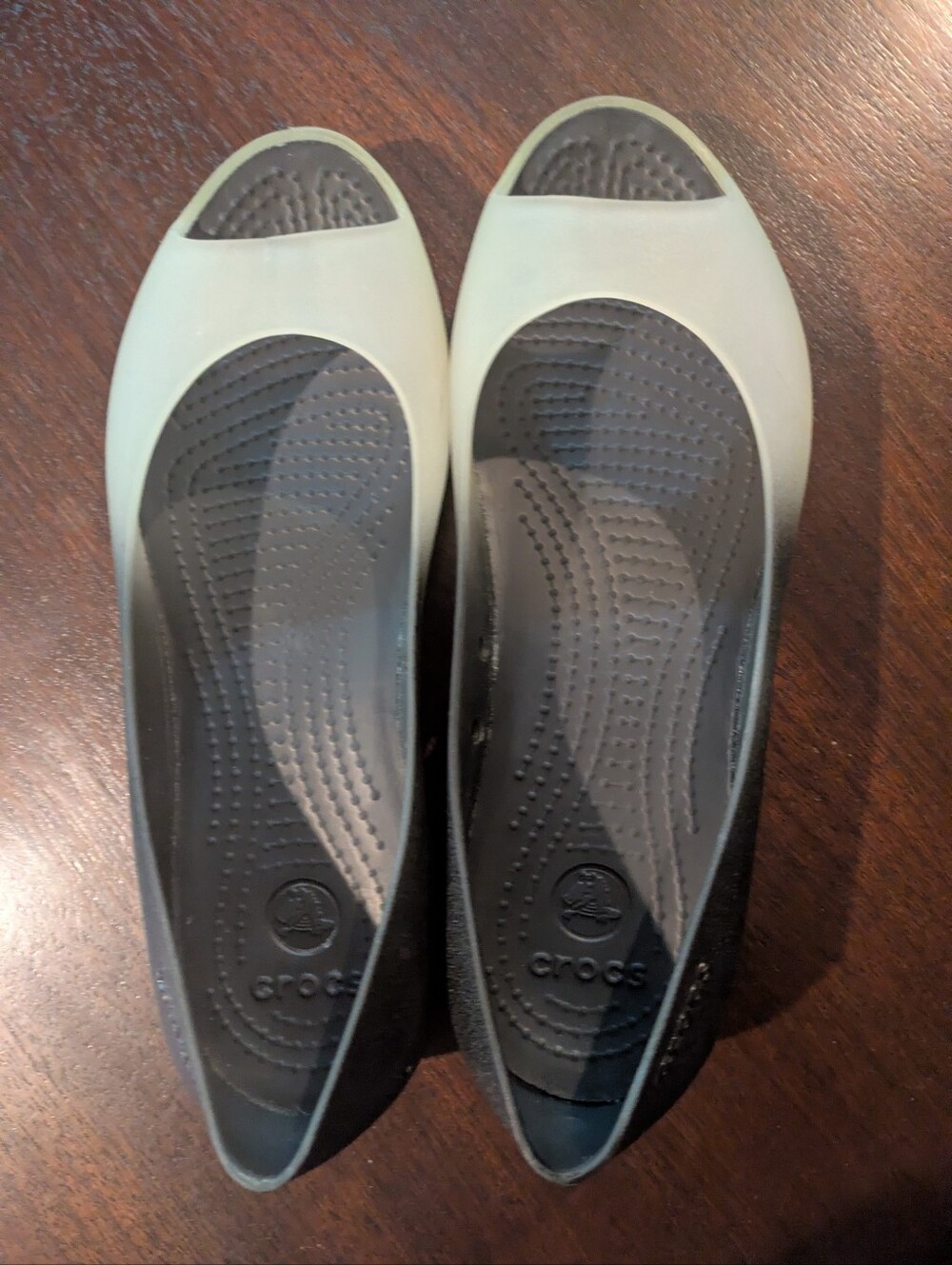 Crocs Size 6